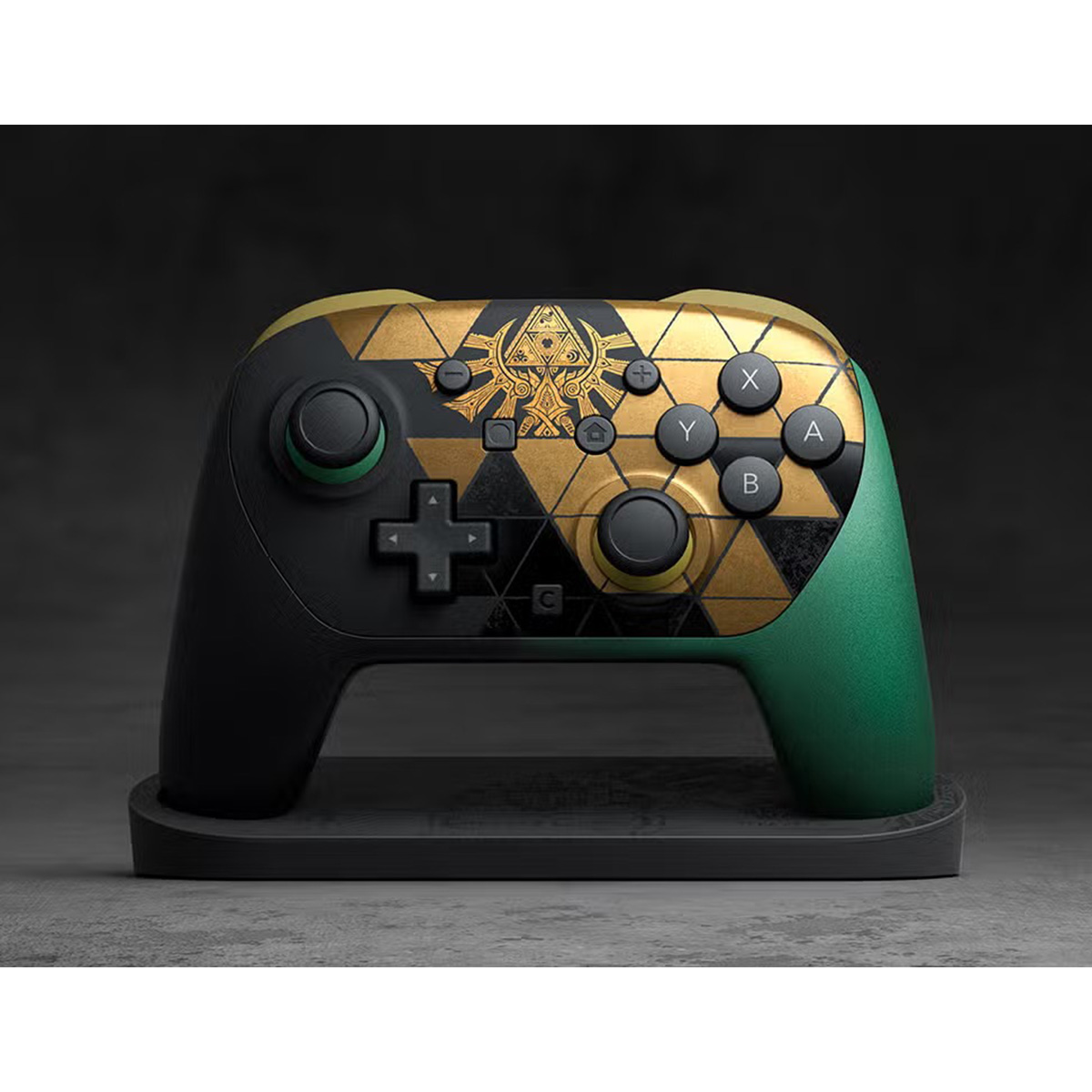 Nintendo Switch 2 Pro 控制器(連展示底座)(薩爾達傳說時之笛 40週年紀念版)