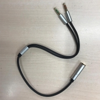 3.5mm耳機麥克風音源PC轉換線