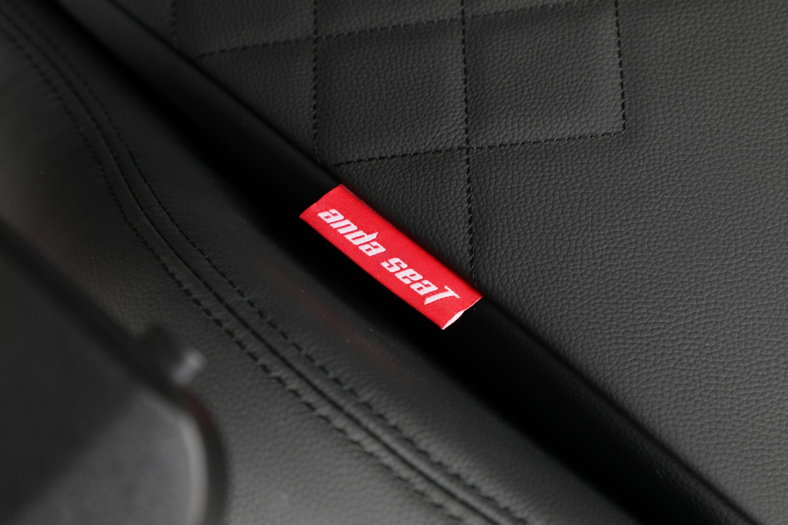 C163 Anda Seat AD12XL Black Real Leather 人體工學高背電競椅