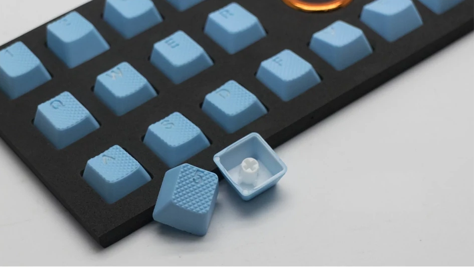 Tai-Hao ABS Rubber Doubleshot Keycap (C03BU103)(Neon Blue)