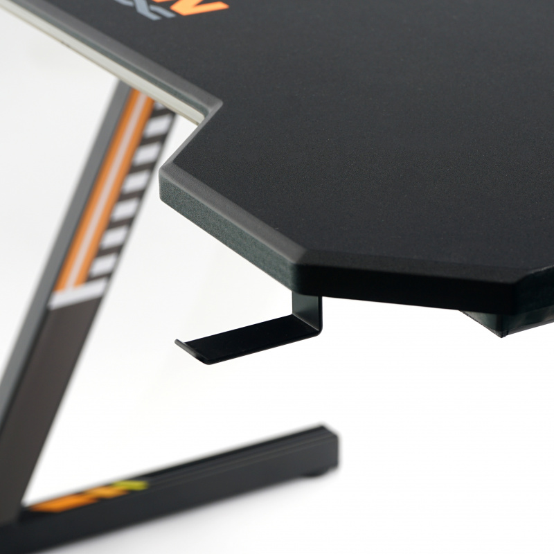 T45 DragonWar GT-101 RGB 旋律跳動燈效電競桌(120x68x73cm)