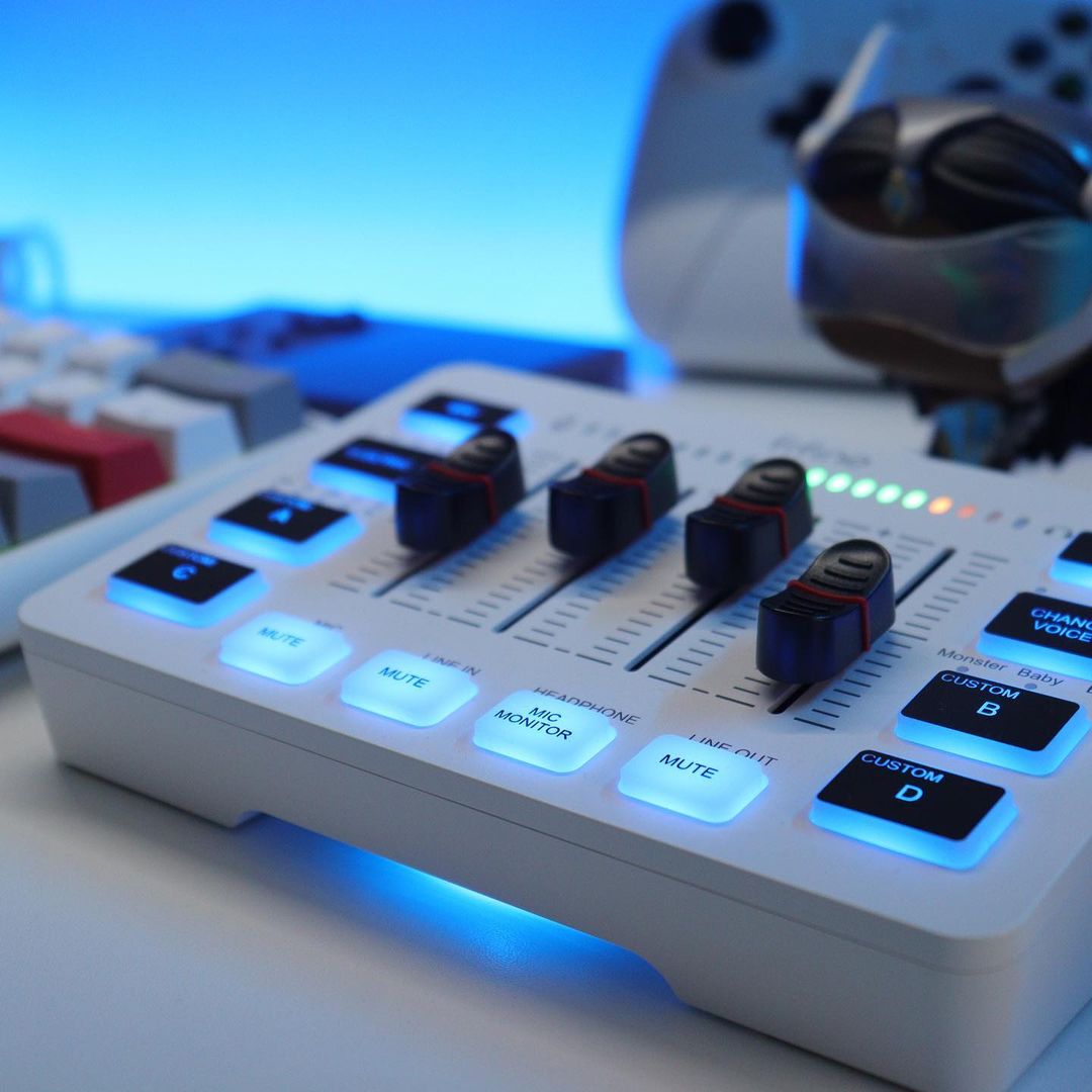FIFINE AMPLIGAME SC3 遊戲專用直播混音器(白)