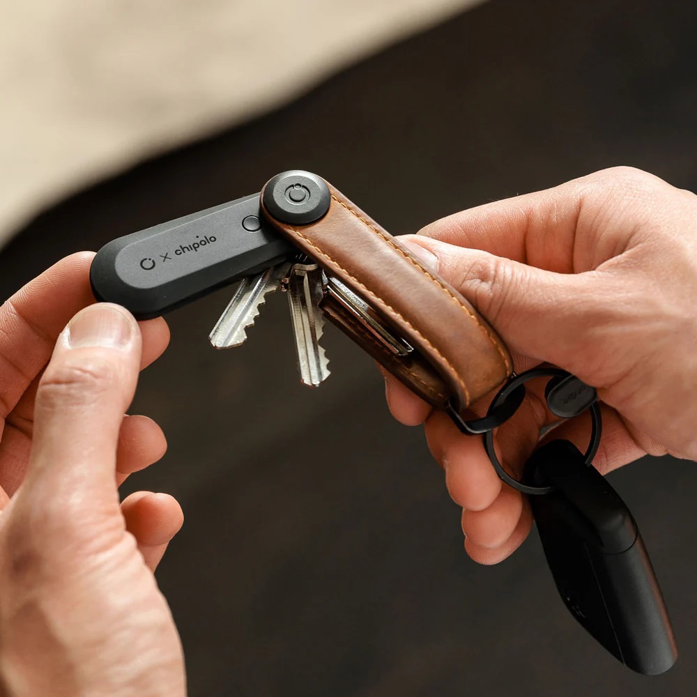 Orbitkey x Chipolo Tracker v2 藍牙追蹤器/自拍搖控器(Black)