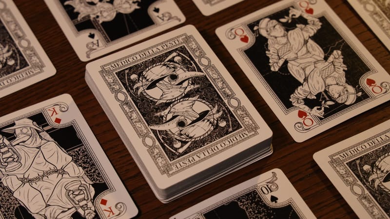 Room One Cards《瘟疫醫生：PLAGUE DOCTOR》Playing Cards 啤牌(VEIL EDITION)