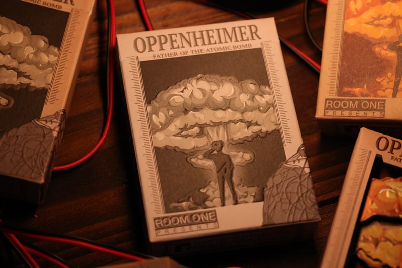 Room One Cards《FATHER OF THE ATOMIC BOMB: OPPENHEIMER》Playing Cards 啤牌(FISSION GREY EDITION)