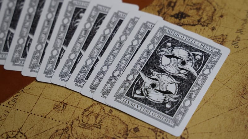 Room One Cards《瘟疫醫生：PLAGUE DOCTOR》Playing Cards 啤牌(VEIL EDITION)