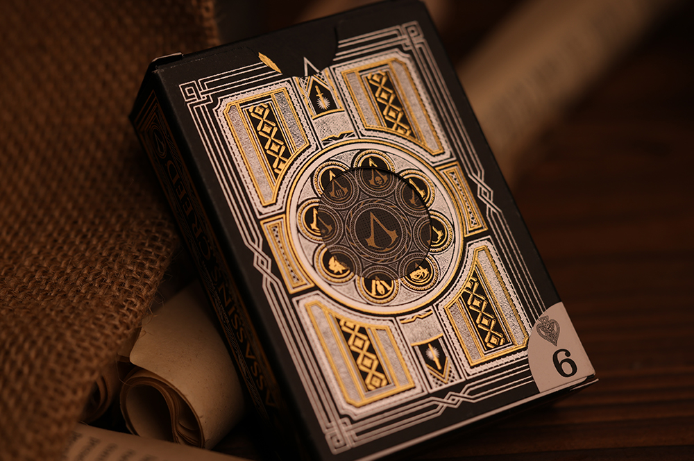Room One Cards《刺客信條：Assassins Creed Legacy》Playing Cards 啤牌(BLACK SIGNATURE Edition)
