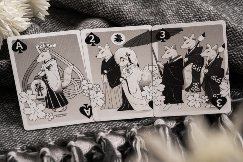 Room One Cards《The Foxs Wedding》Playing Cards 啤牌(GHOSTLIGHT  Edition)