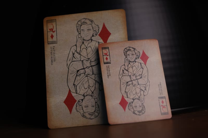 Room One Cards《FATHER OF THE ATOMIC BOMB: OPPENHEIMER》Playing Cards 啤牌(MINI DECK EDITION)