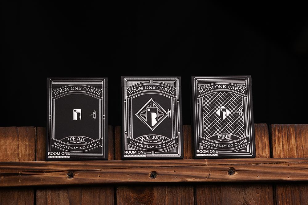 Room One Cards《Roots》Playing Cards 啤牌(Pine Edition)