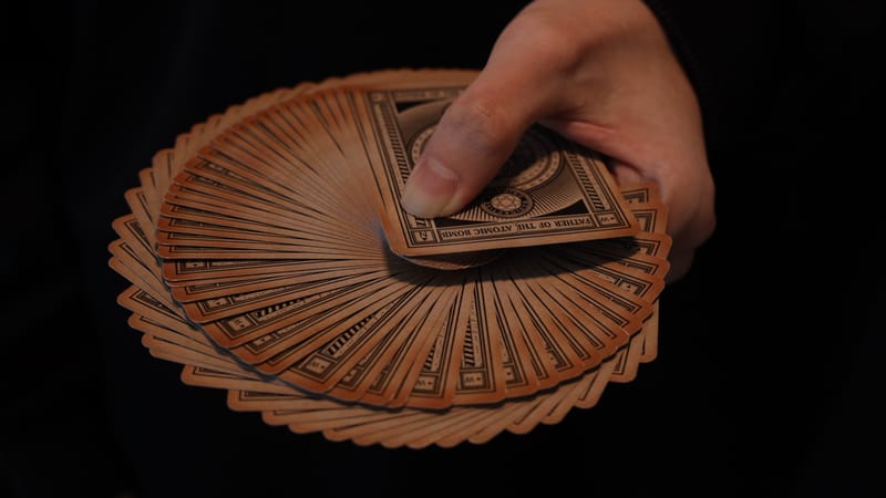 Room One Cards《FATHER OF THE ATOMIC BOMB: OPPENHEIMER》Playing Cards 啤牌(NUCLEUS EDITION)