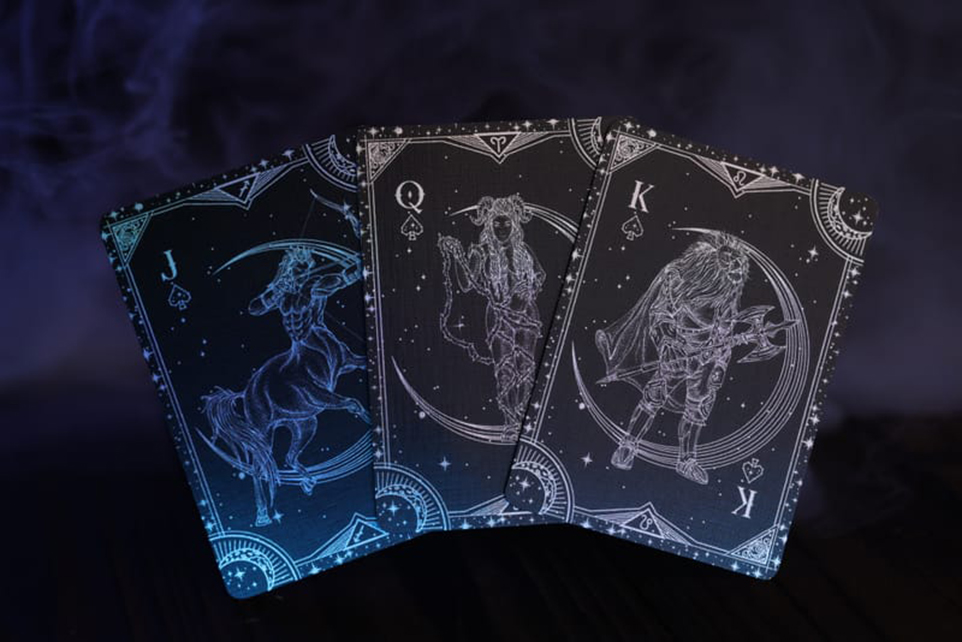 Room One Cards《Warrior of the Star》Playing Cards 啤牌(SIGNATURE EDITION)