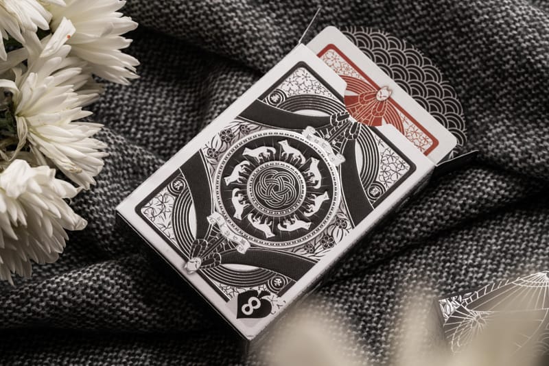 Room One Cards《The Foxs Wedding》Playing Cards 啤牌(GHOSTLIGHT  Edition)
