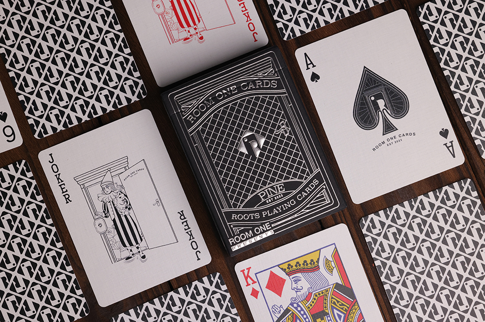 Room One Cards《Roots》Playing Cards 啤牌(Pine Edition)
