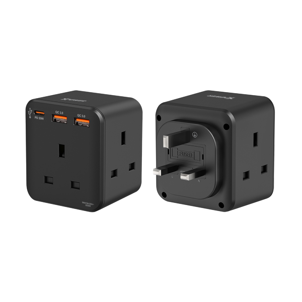 XPower WSS1 多功能3位萬能插蘇(Black)