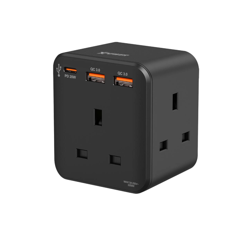 XPower WSS1 多功能3位萬能插蘇(Black)