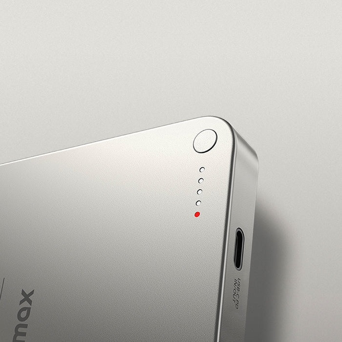 MOMAX Q.Mag X1 超薄磁吸流動電源 10000mAh - 第二代(CCC 認證)(IP117A)(鈦金色)