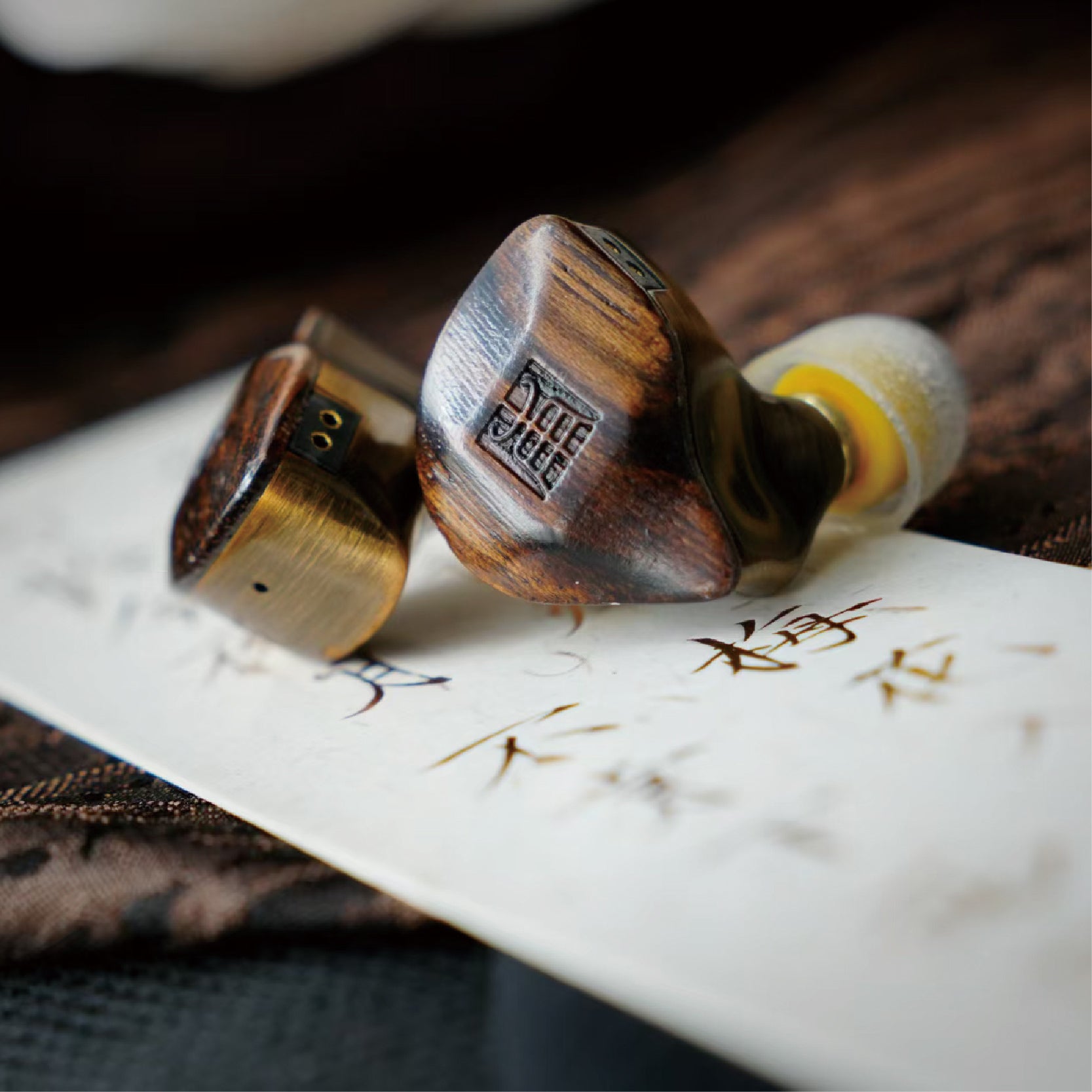 TANGZU 唐族 杜甫下闕 有線(可換線)入耳式耳機