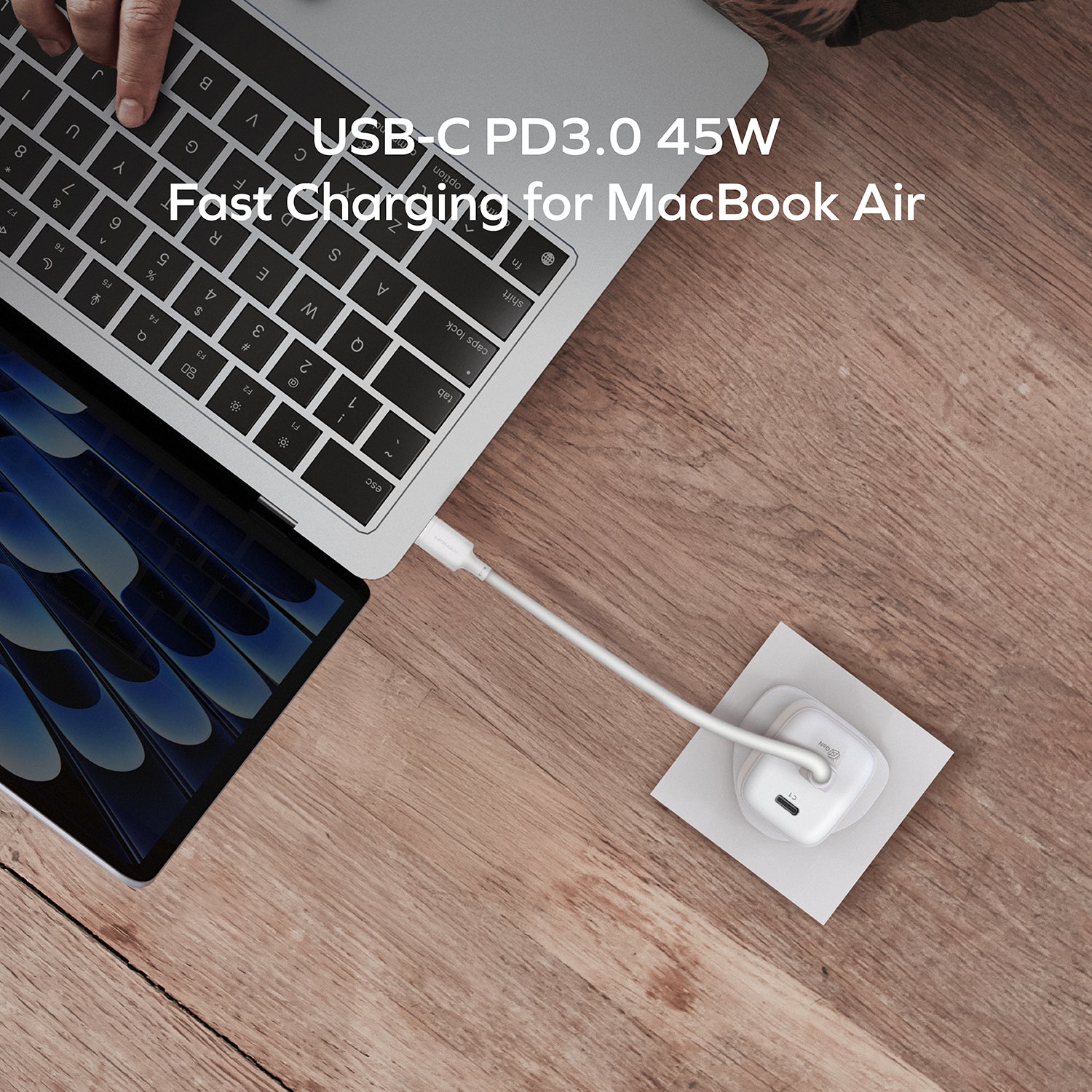 MOMAX 1-Charge 2-Port 45W GaN 雙輸出充電器(UM81)(橙色)